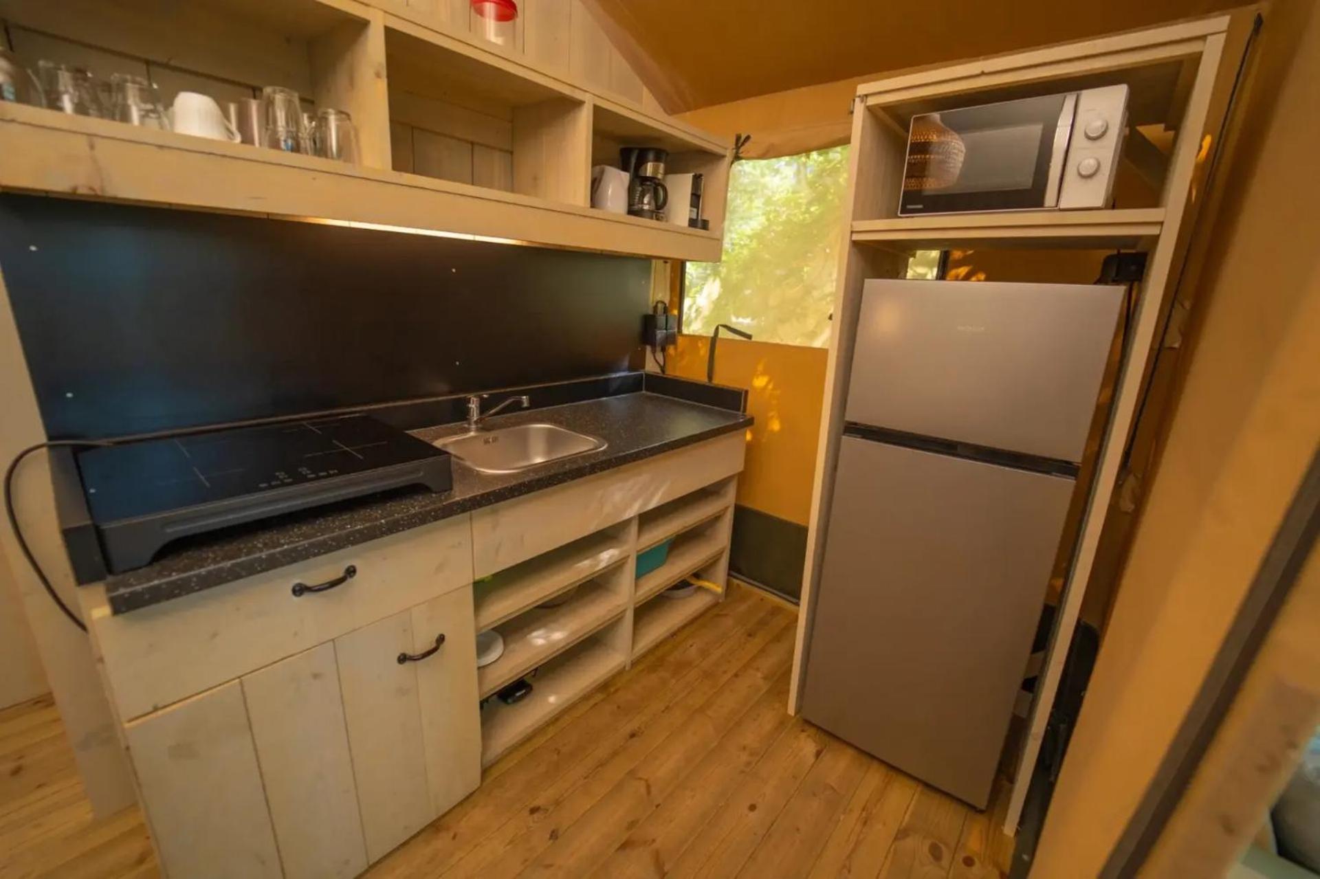 אנפו Lago Idro Glamping Boutique מראה חיצוני תמונה