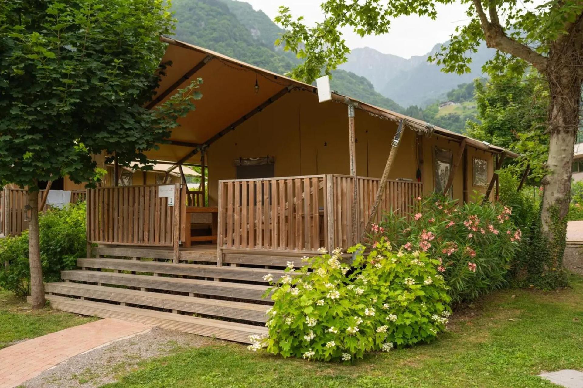 אנפו Lago Idro Glamping Boutique חדר תמונה